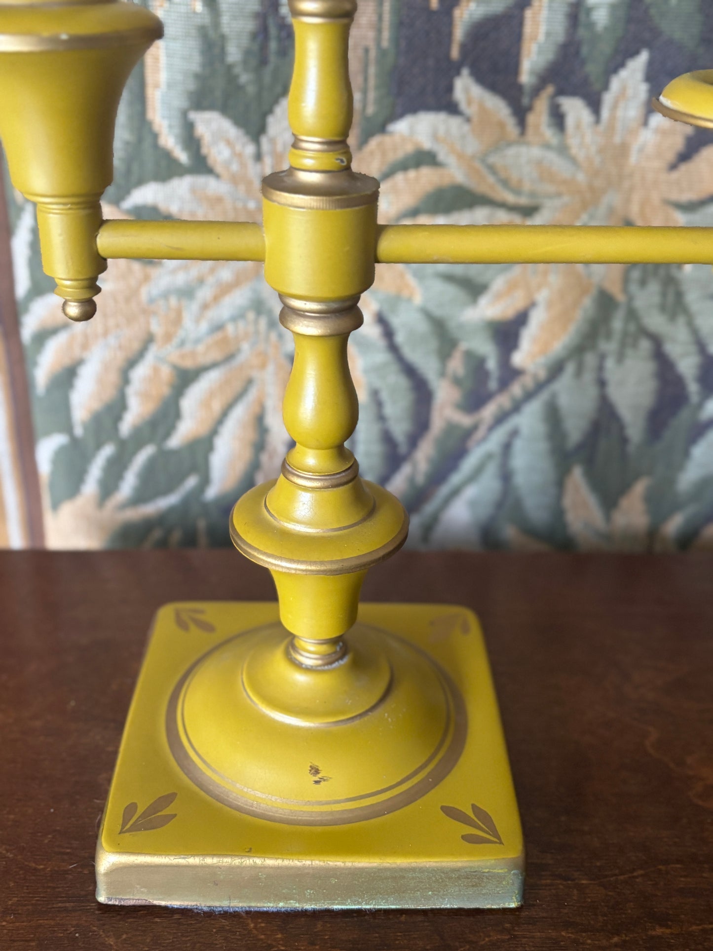Vintage toleware lamp