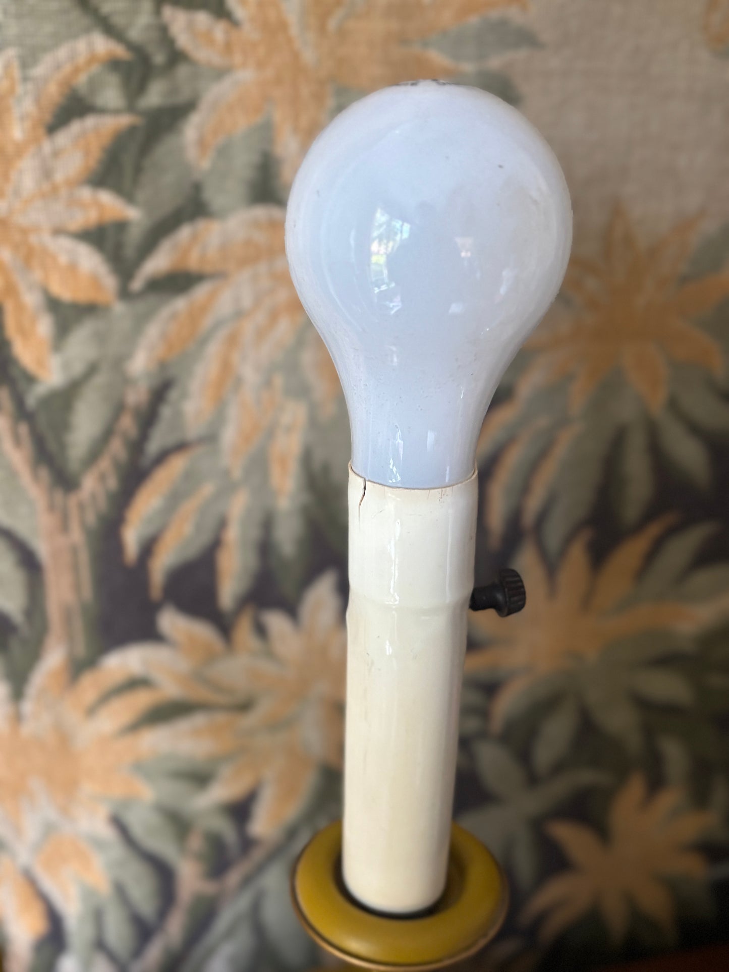 Vintage toleware lamp