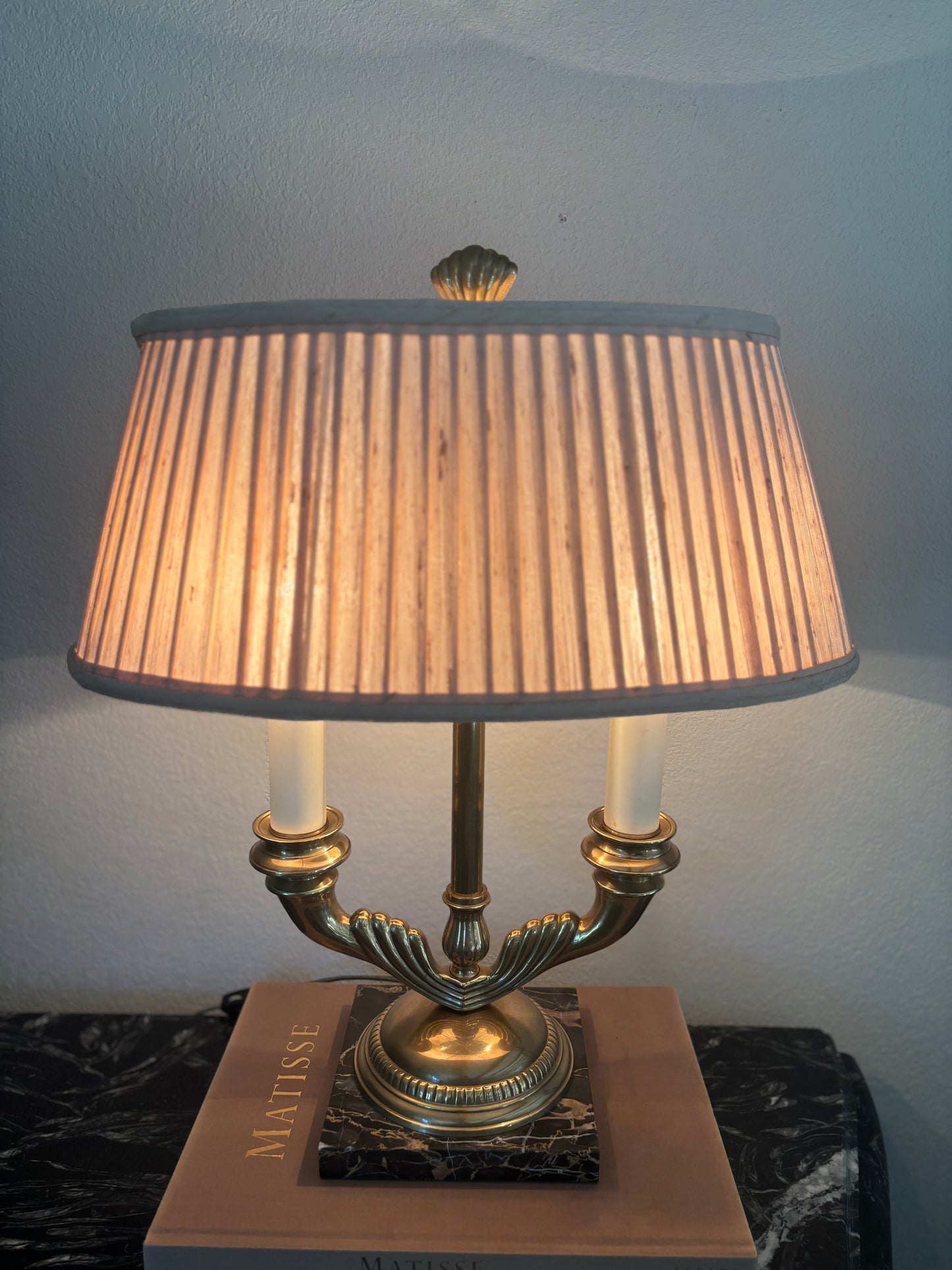Bouillotte lamp w/ shade