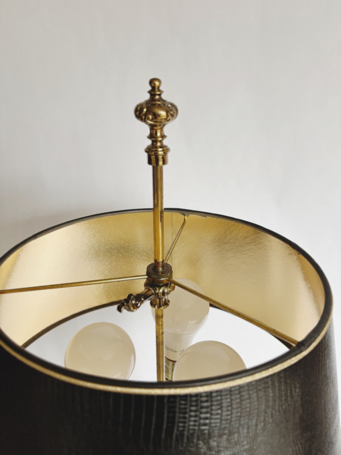 Vintage Stiffel Bouillotte brass lamp